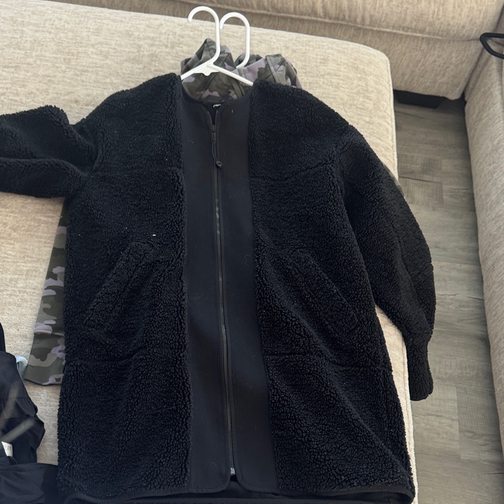 lululemon athletica Black Fleece Jacket